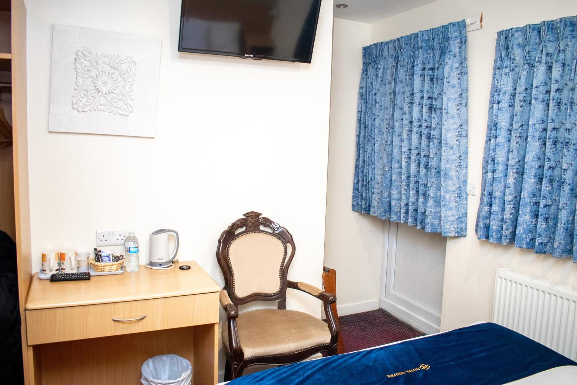 Royal Square - Nec & Birmingham Airport Hotel Marston Green