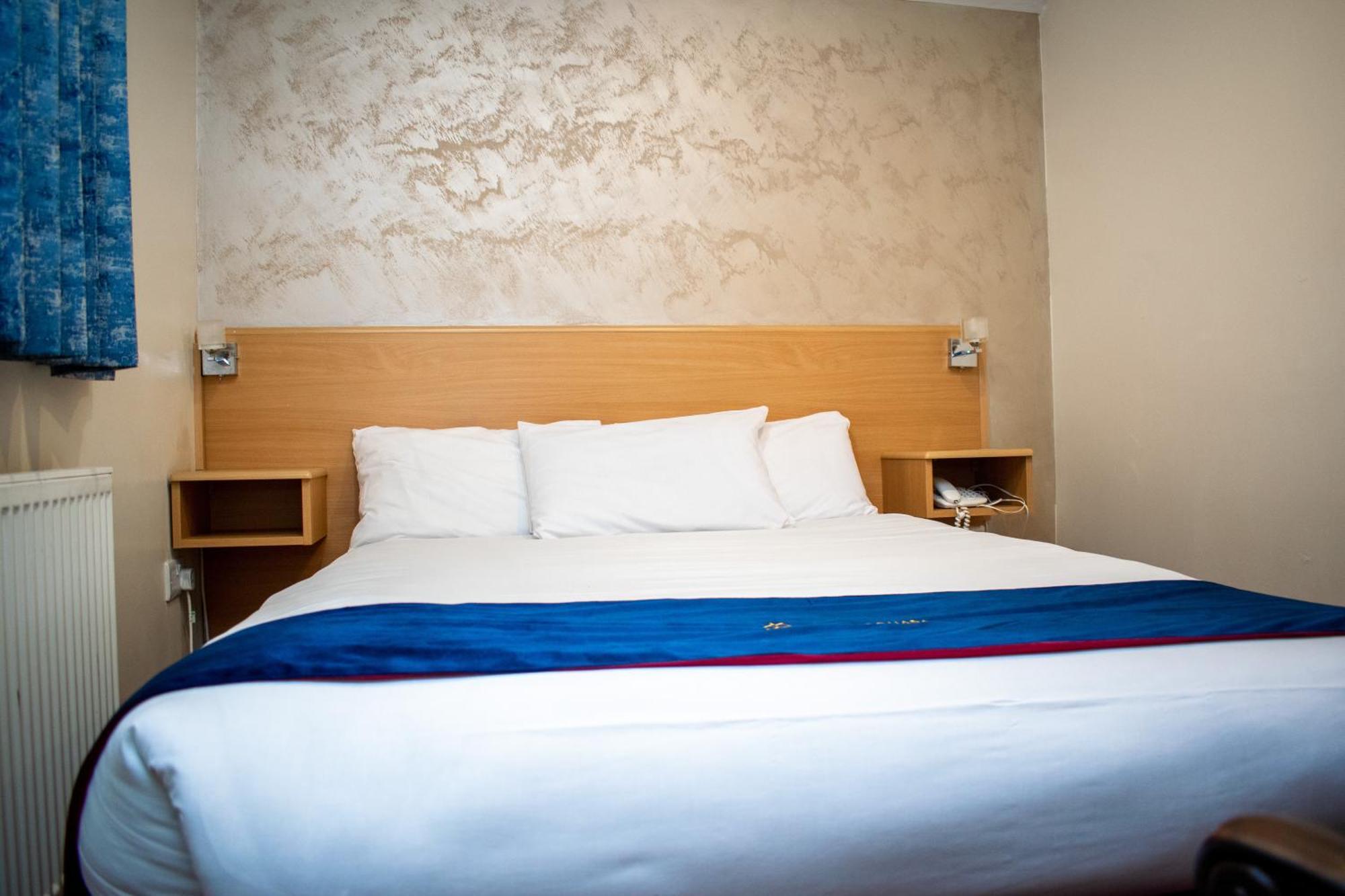 Royal Square - Nec & Birmingham Airport 3* Marston Green
