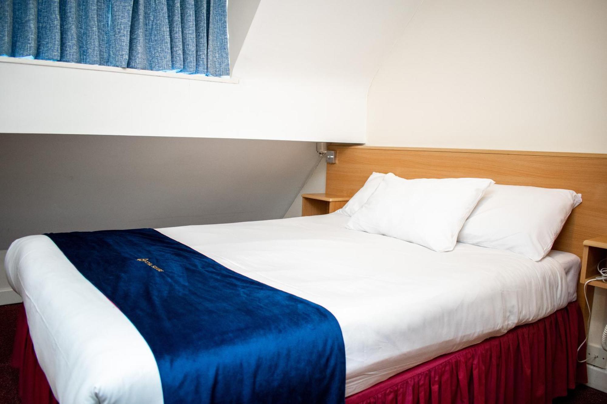 Hotel Royal Square - Nec & Birmingham Airport 3*